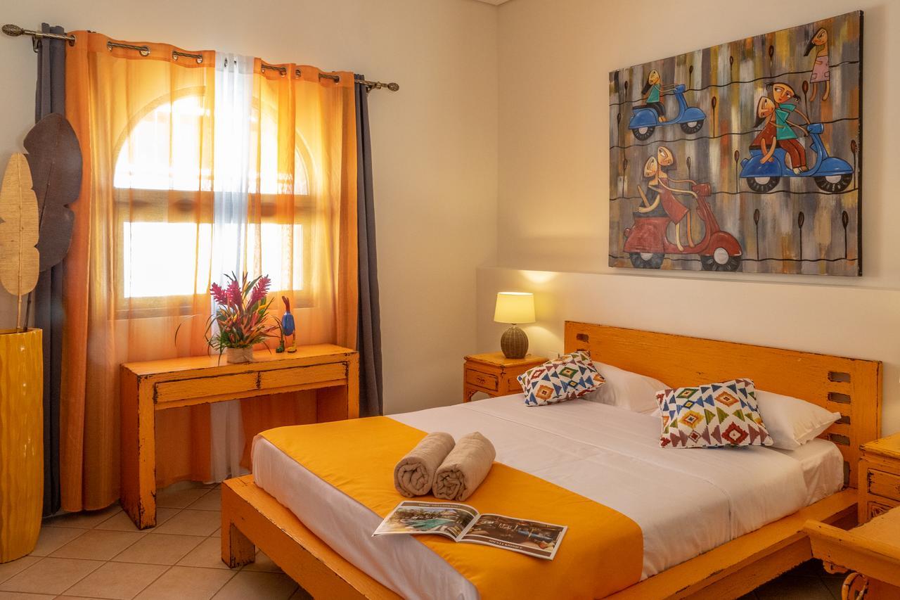 Hotel Hacienda Plaza Pereybere Beach Zewnętrze zdjęcie