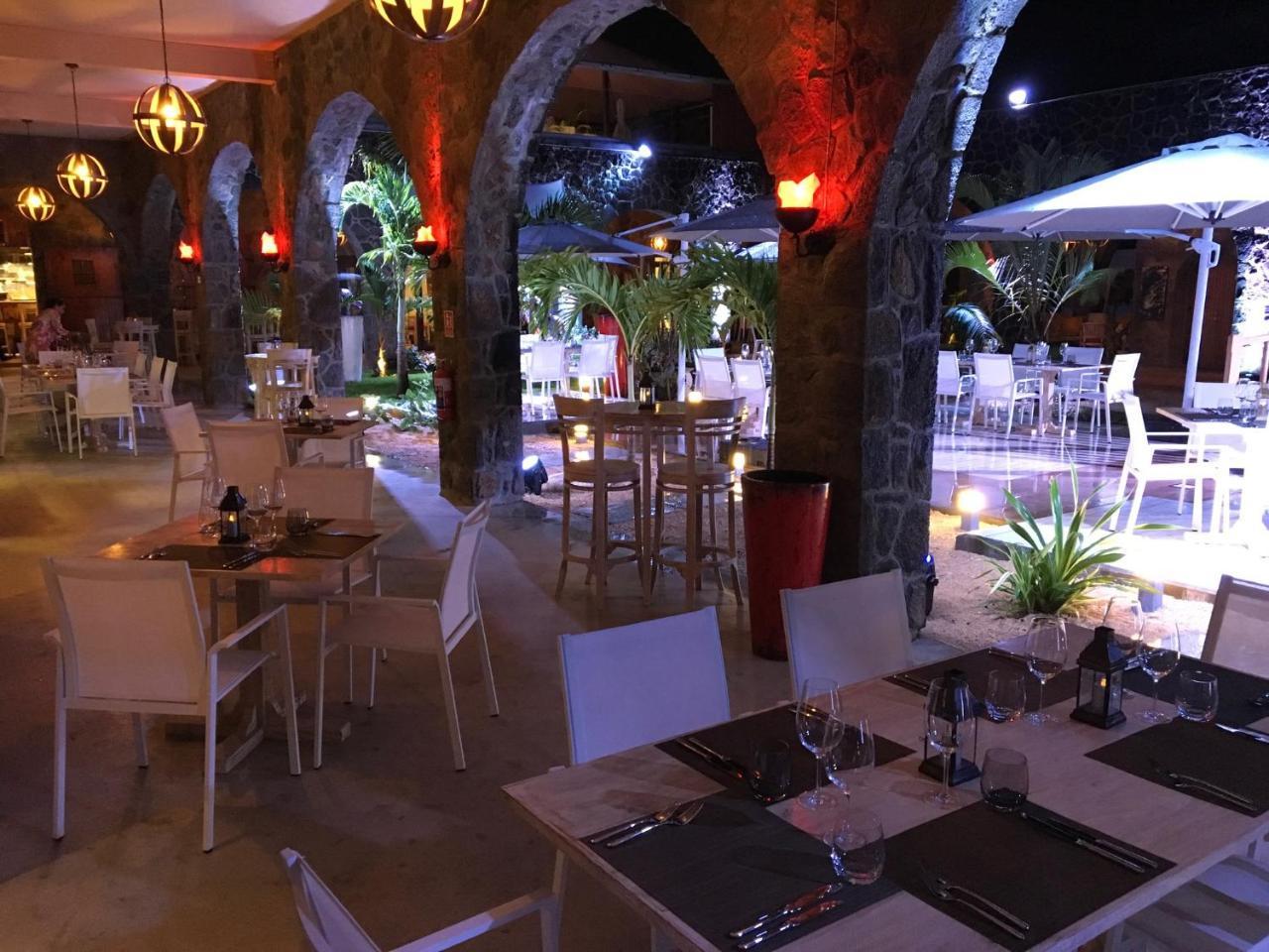 Hotel Hacienda Plaza Pereybere Beach Zewnętrze zdjęcie