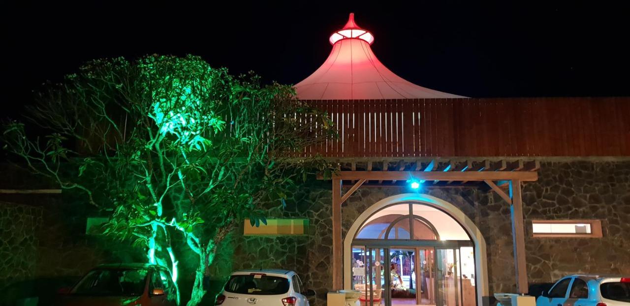 Hotel Hacienda Plaza Pereybere Beach Zewnętrze zdjęcie
