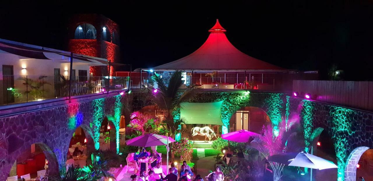 Hotel Hacienda Plaza Pereybere Beach Zewnętrze zdjęcie